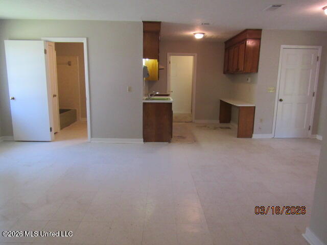 718 Woodhill Road Jackson, MS 39206 - Photo 12 of 15 718 Woodhill Road-Pictures (12)