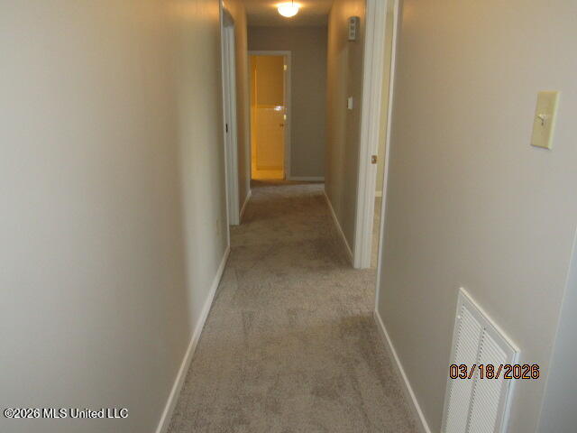 718 Woodhill Road Jackson, MS 39206 - Photo 5 of 15 718 Woodhill Road-Pictures (5)