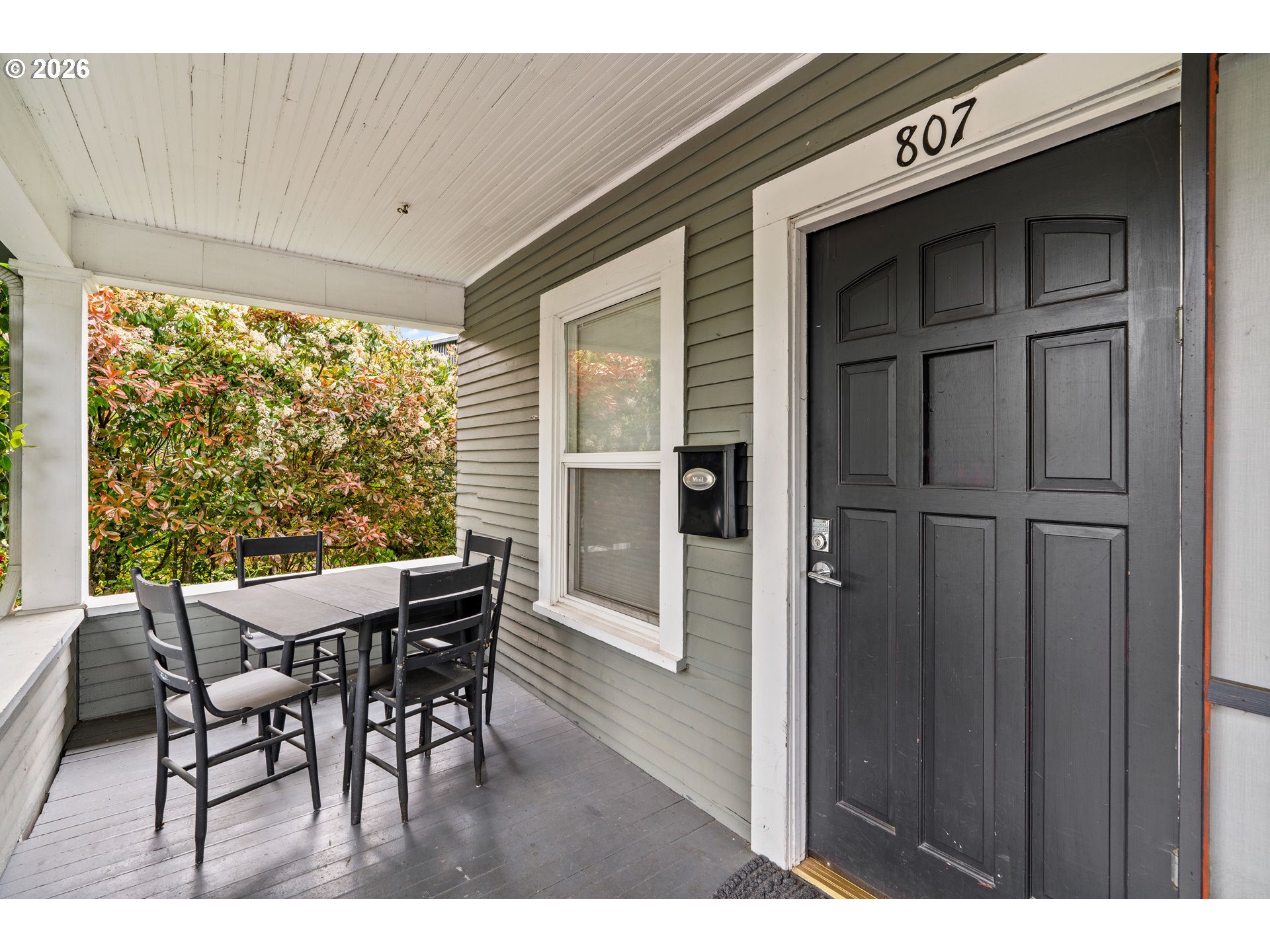 807 E Street Springfield, OR 97477 - Photo 4 of 27