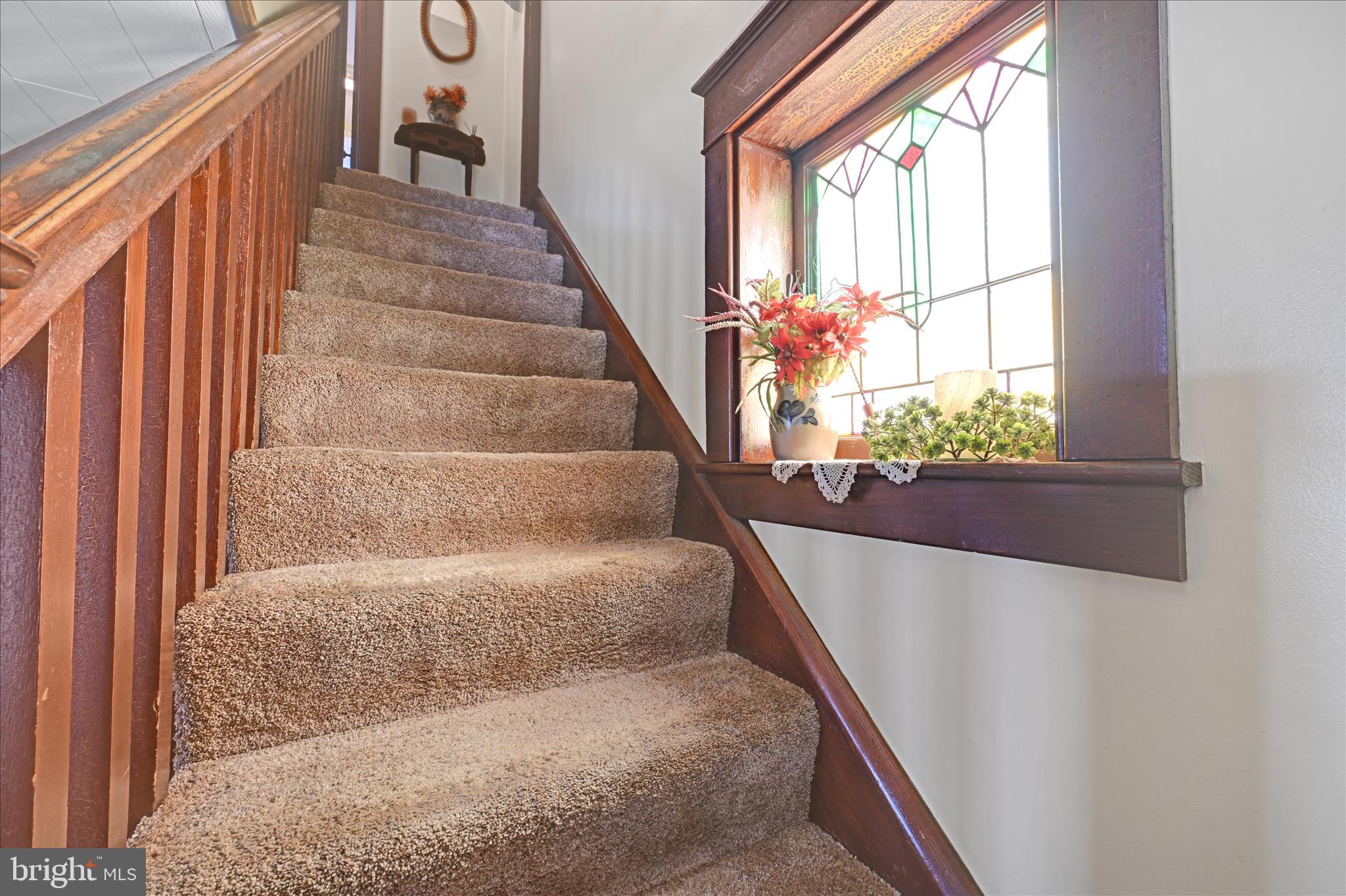 437 Jefferson Street Reading, PA 19605 - Photo 25 of 36 Stairway