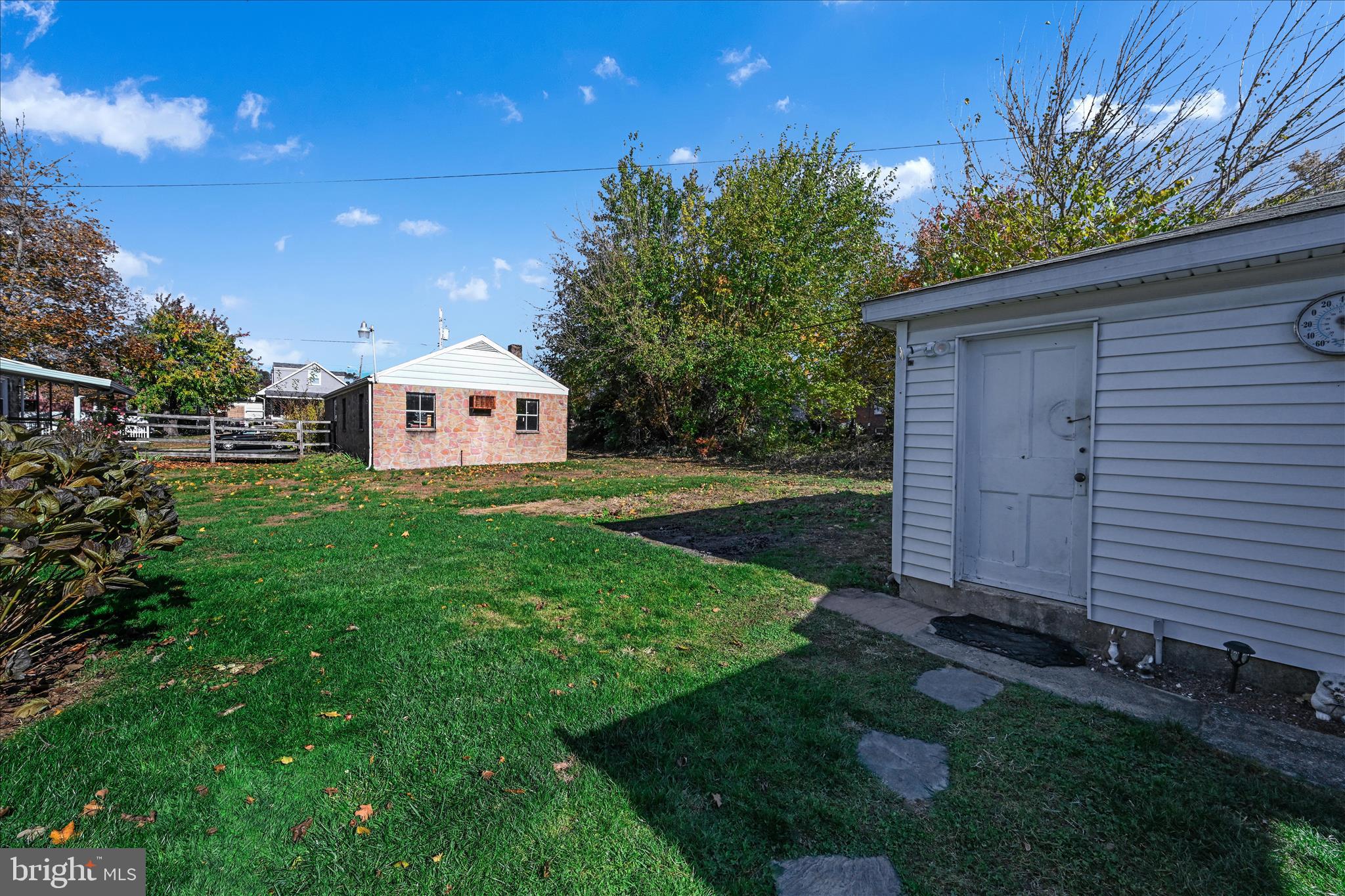 437 Jefferson Street Reading, PA 19605 - Photo 28 of 36 Back Exterior