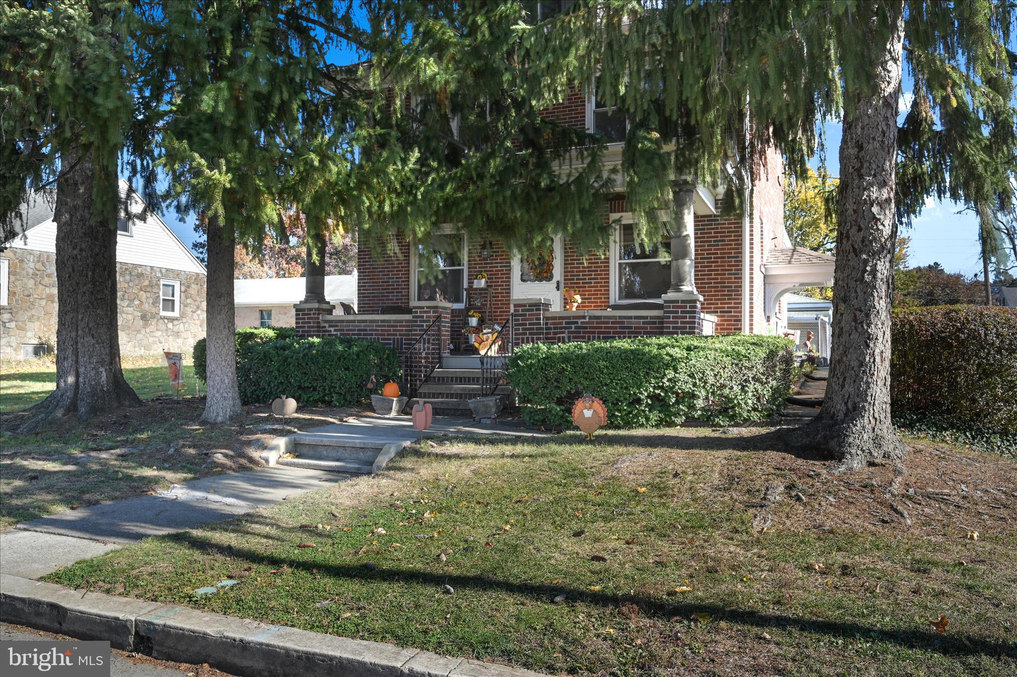 437 Jefferson Street Reading, PA 19605 - Photo 31 of 36 Back Exterior