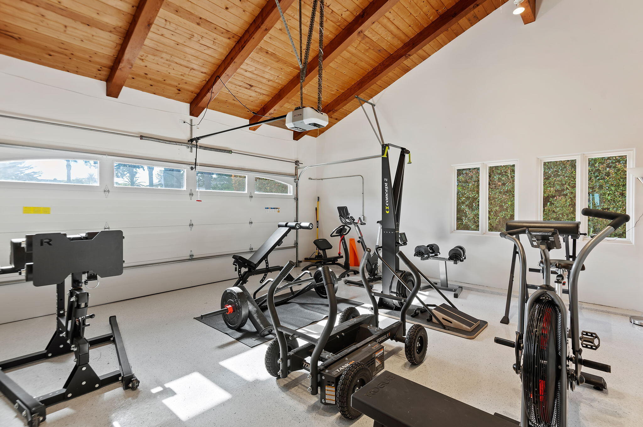 1409 Shoreline Drive Santa Barbara, CA 93109 - Photo 35 of 37 a view of a room with gym equipment