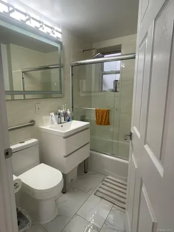 $680,000 | 137-08 31st Road, Unit 6E | Flushing