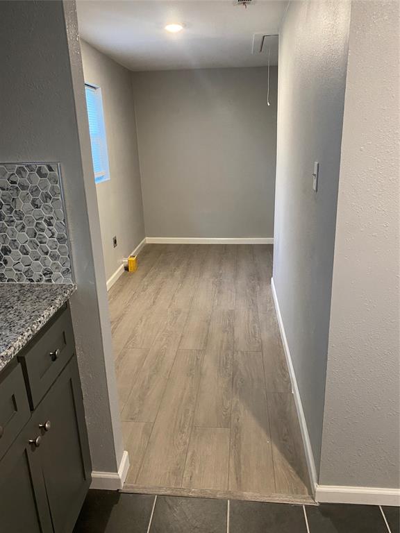 324 Hogan Lane Bellmead, TX 76705 - Photo 24 of 36