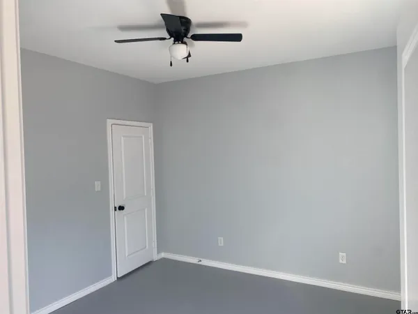 $1,500 | 19213 Hillside Drive, Tyler, TX 75703