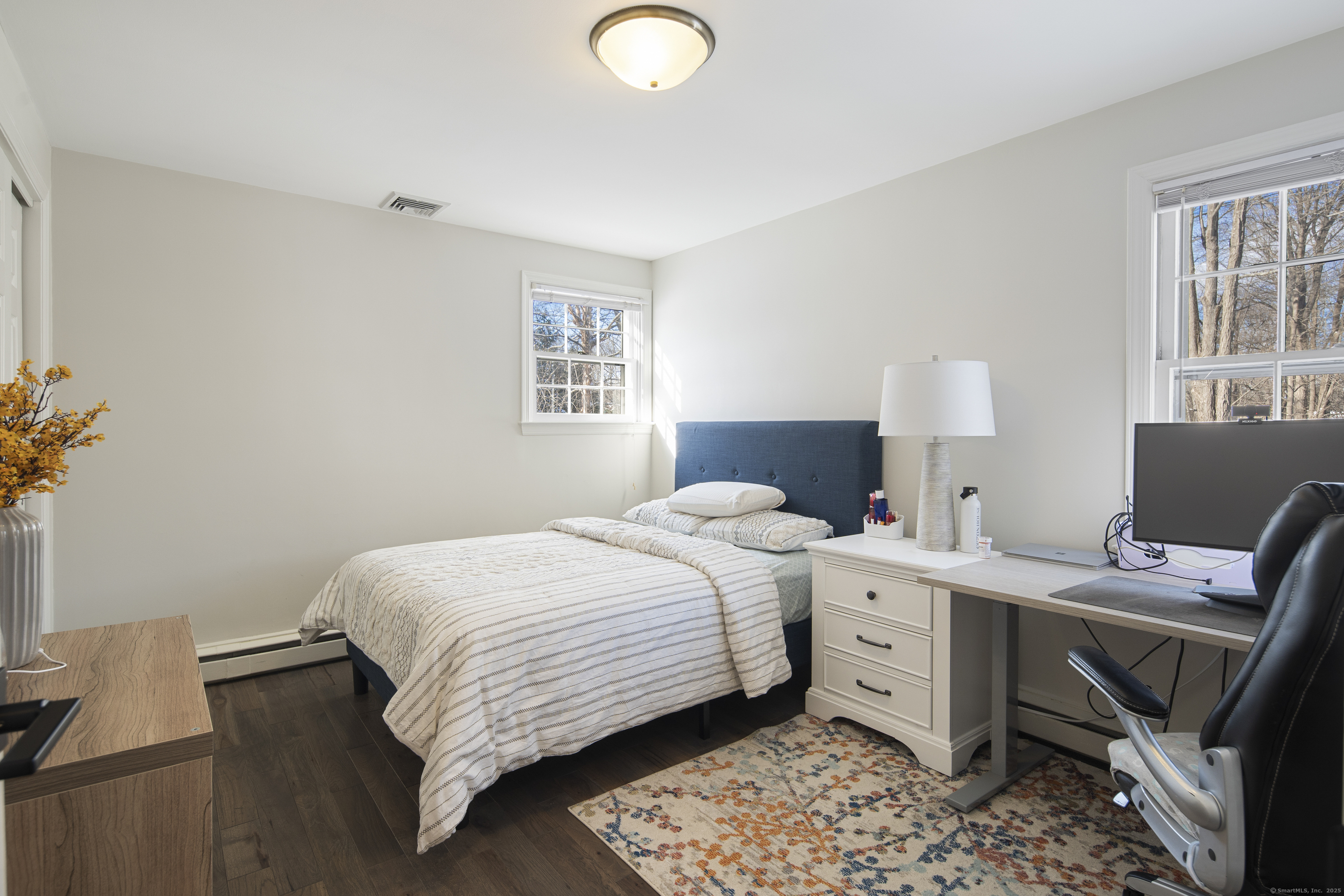64 White Oak Shade Road New Canaan, CT 06840 - Photo 18 of 29