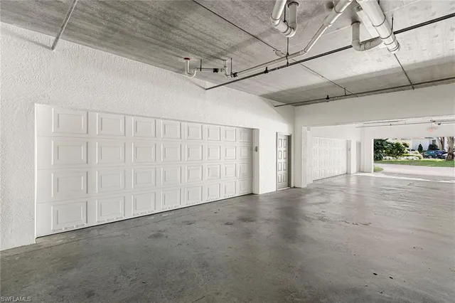 a view of a livingroom with an entryway