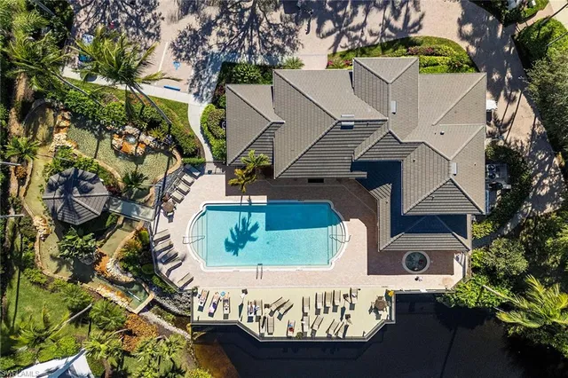 $1,245,000 | 750 Bentwater Circle, Unit 203, Naples, FL 34108