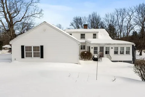 $615,000 | 68 Center Street, Ashburnham, MA 01430