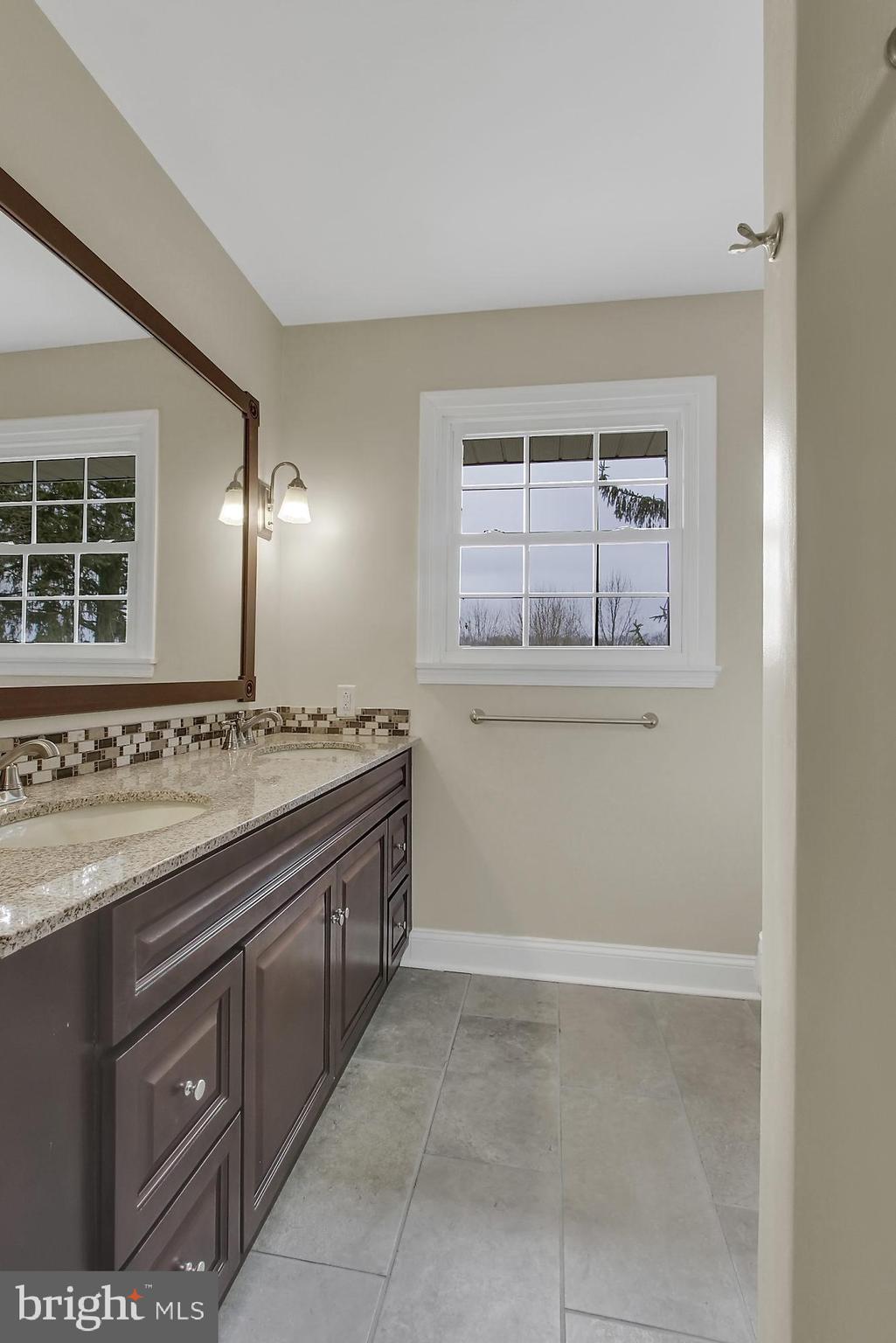 1077 Pine Grove Road Hanover, PA 17331 - Photo 12 of 28