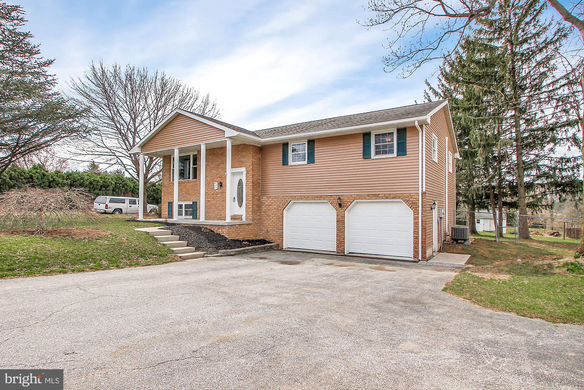 1077 Pine Grove Road Hanover, PA 17331 - Photo 3 of 28