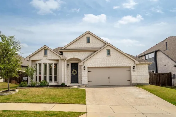 $440,000 | 9201 Amistad Lane, Denton, TX 76226