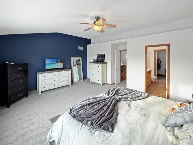 $3,250 | 4591 Empress Way North, Hugo, MN 55038