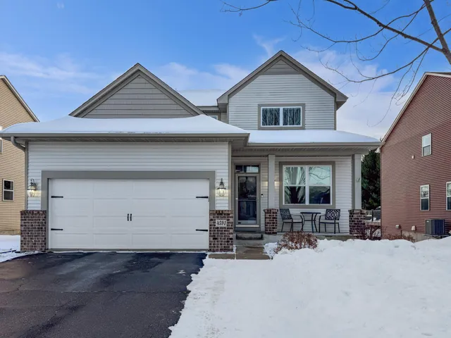 $3,250 | 4591 Empress Way North, Hugo, MN 55038