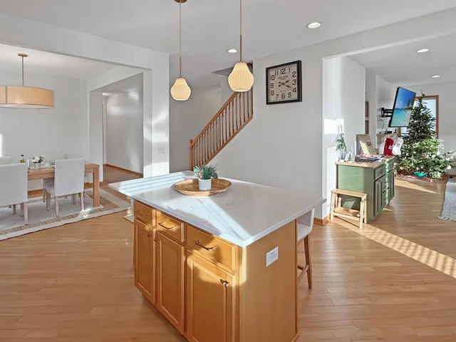 $3,250 | 4591 Empress Way North, Hugo, MN 55038