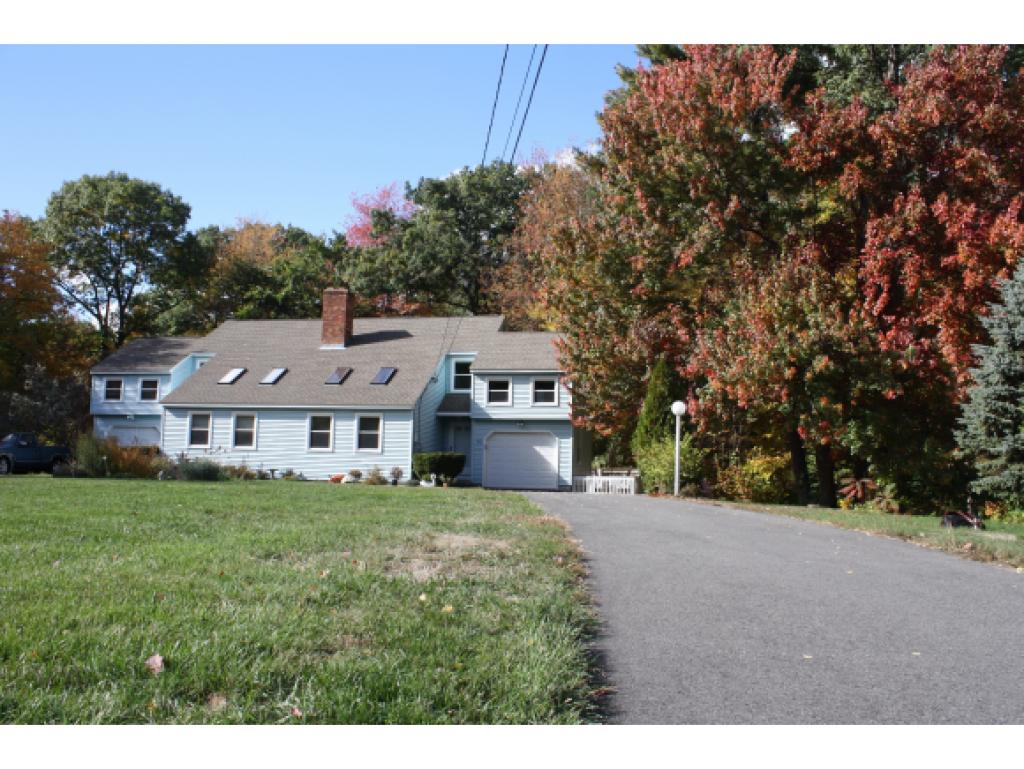 15 Bonnie Lane, Unit R Derry, NH 03038 - Photo 3 of 34