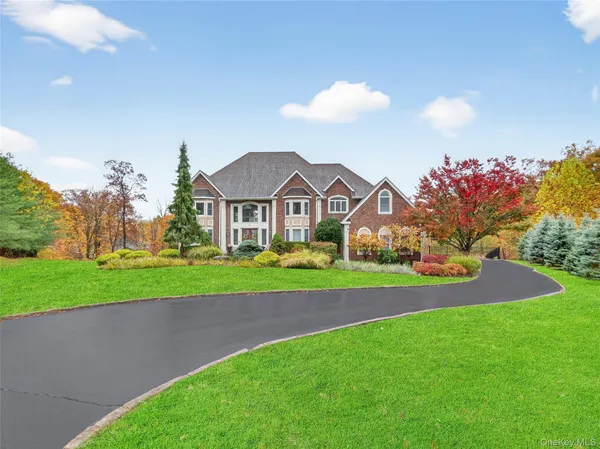 $1,840,000 | 15 Beaver Pond Court, Stony Point, NY 10980