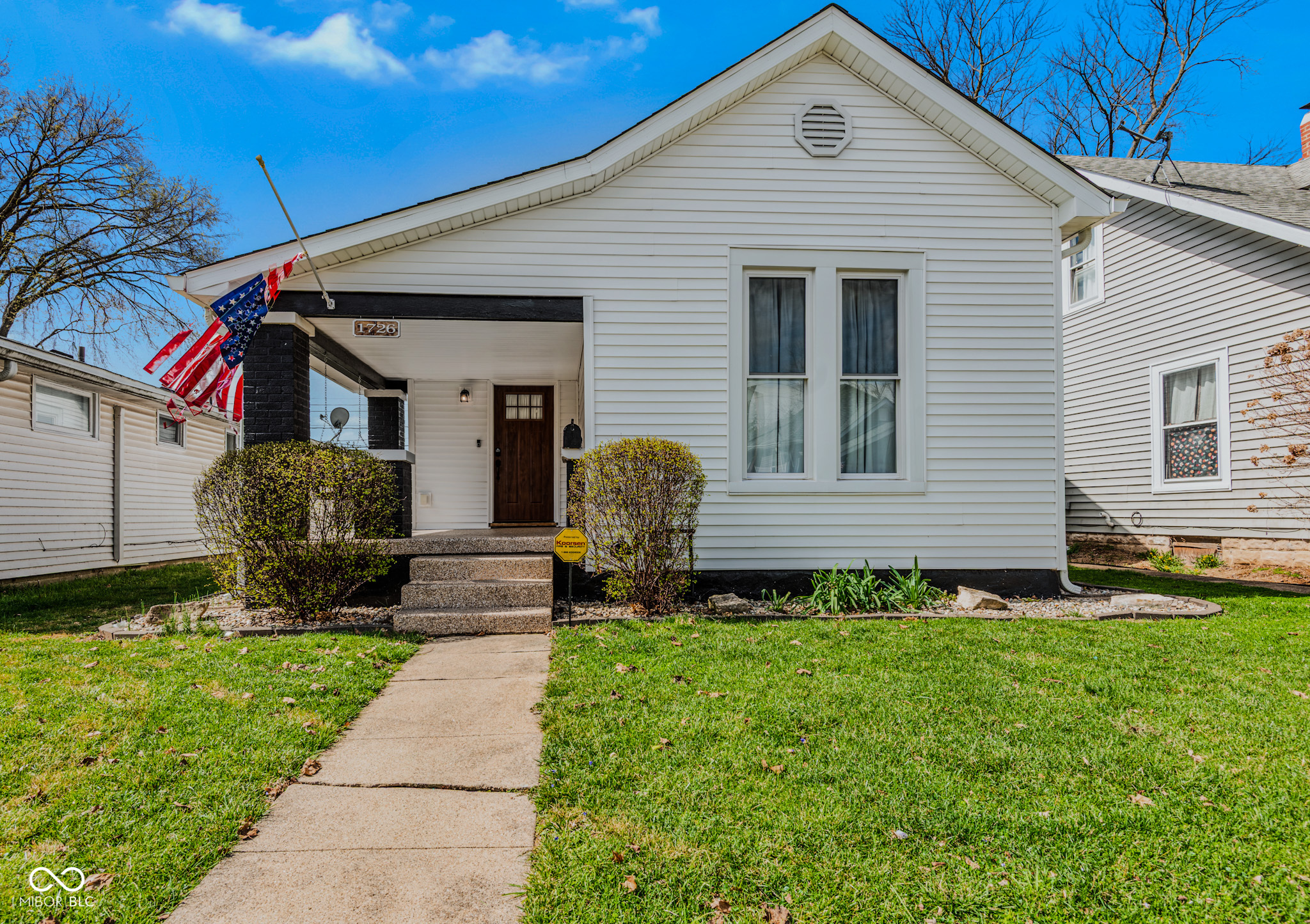 1726 California Street Columbus, IN 47201 - Photo 3 of 37