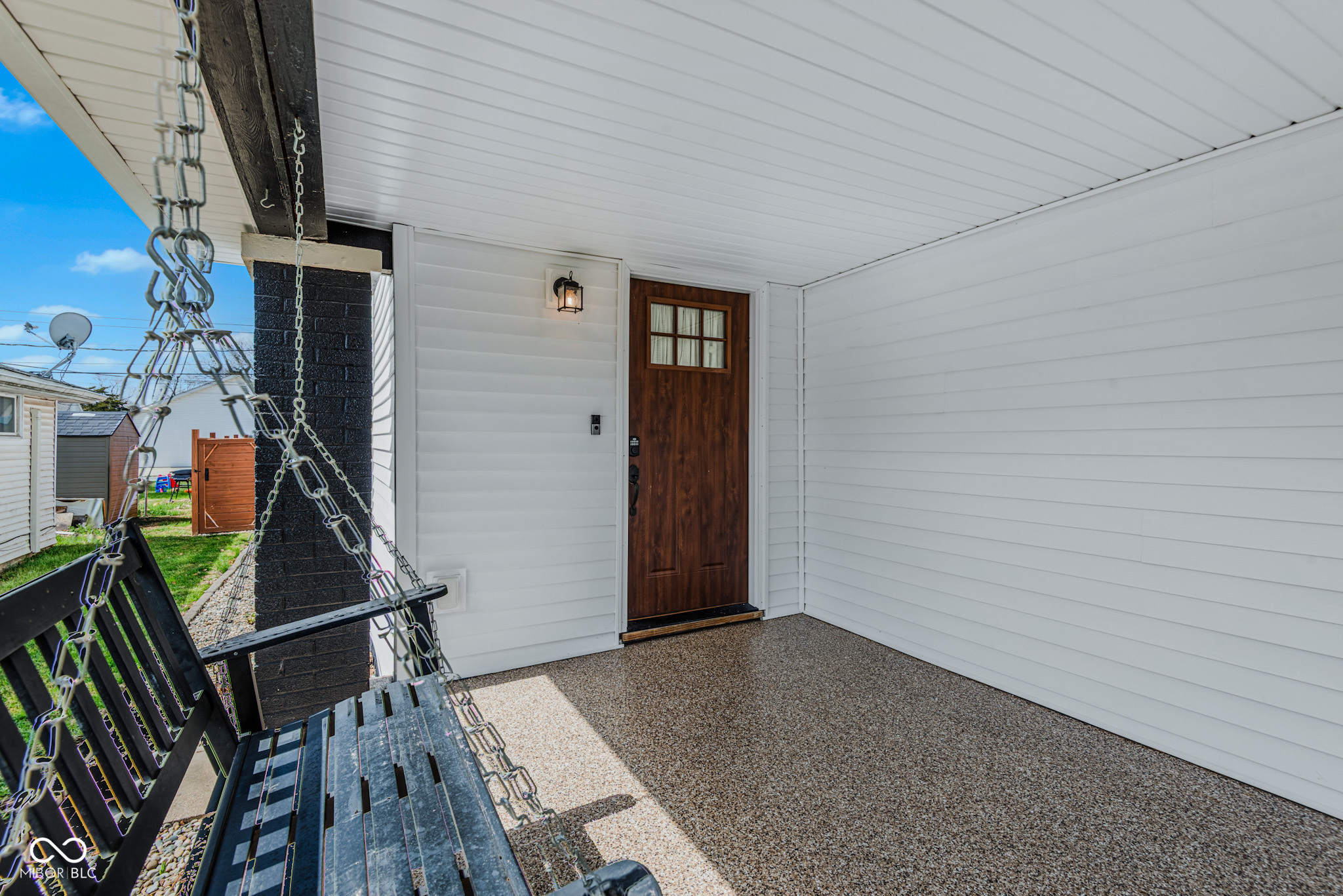 1726 California Street Columbus, IN 47201 - Photo 5 of 37