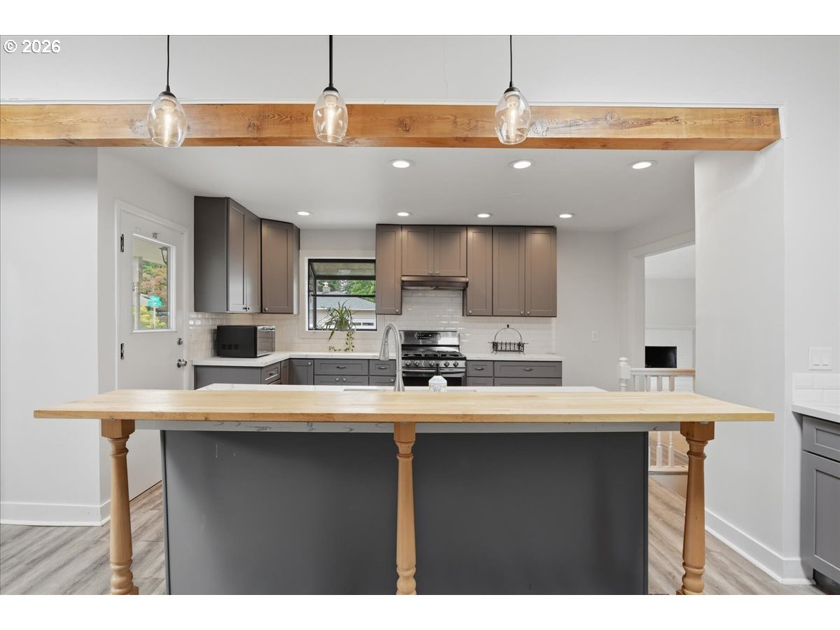 10834 Southeast Long Street Portland, OR 97266 - Photo 12 of 38