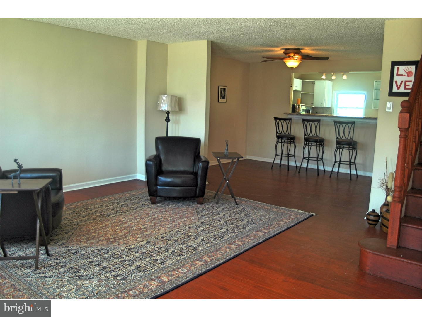 4140 Fairdale Road Philadelphia, PA 19154 - Photo 6 of 21 Living Room
