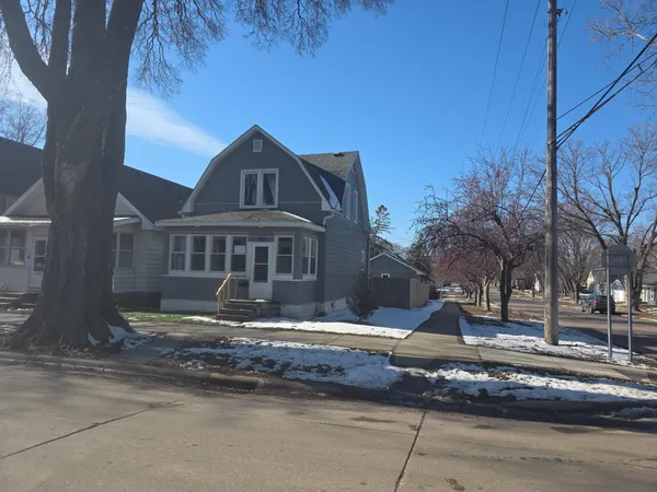 $198,500 | 1128 North 5th Street, Mankato, MN 56001