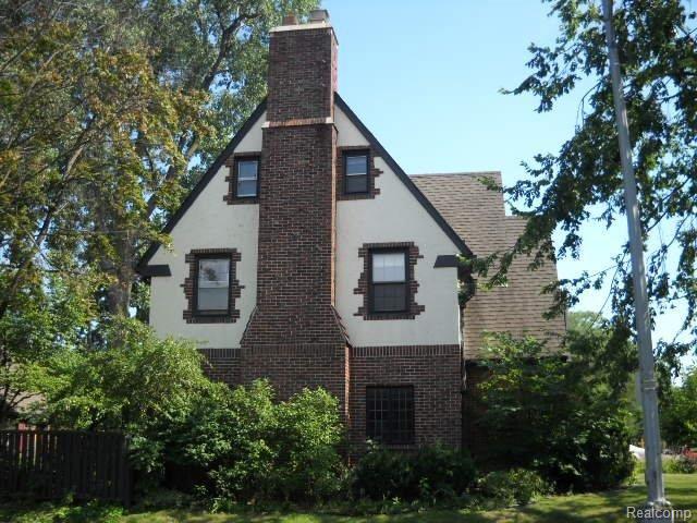 1390 Bedford Road Grosse Pointe, MI 48230 - Photo 16 of 19 DSCN9549