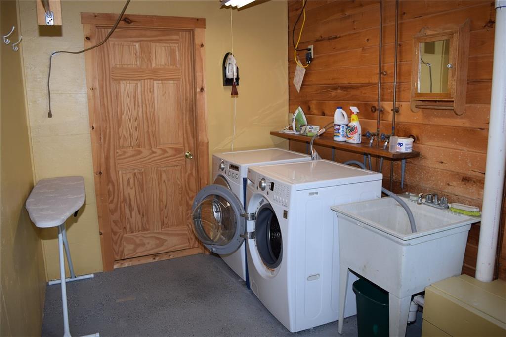 21 Cabin Road Castine, ME 04421 - Photo 29 of 34 Ground floor laundry room