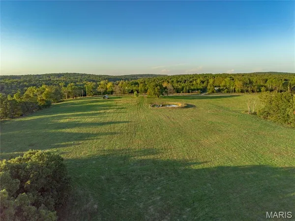 $559,500 | 18348 Dixon Road, Licking, MO 65542