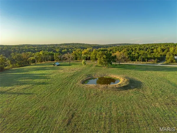 $559,500 | 18348 Dixon Road, Licking, MO 65542