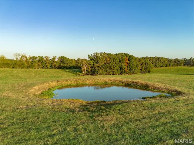 $573,050 | 18348 Dixon Road, Licking, MO 65542
