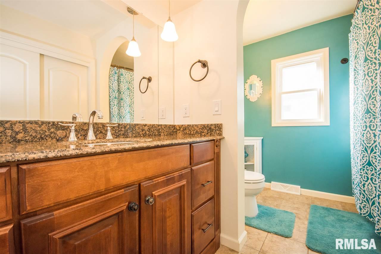 116 Field Grove Road East Peoria, IL 61611 - Photo 17 of 36 Gallery Image 17