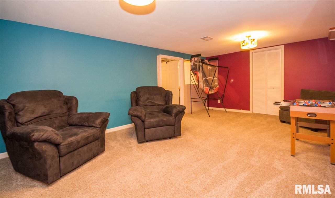 116 Field Grove Road East Peoria, IL 61611 - Photo 24 of 36 Gallery Image 24