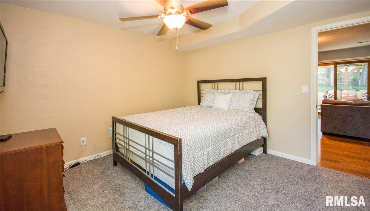 116 Field Grove Road East Peoria, IL 61611 - Photo 27 of 36 Gallery Image 27
