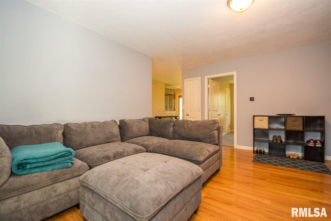 116 Field Grove Road East Peoria, IL 61611 - Photo 5 of 36 Gallery Image 5