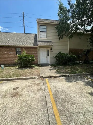 $140,000 | 1500 West Esplanade Avenue, Unit 32C, Kenner, LA 70065