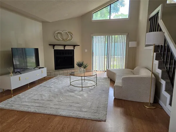 $2,250 | 422 South Netherwood Crescent, Altamonte Springs, FL 32714