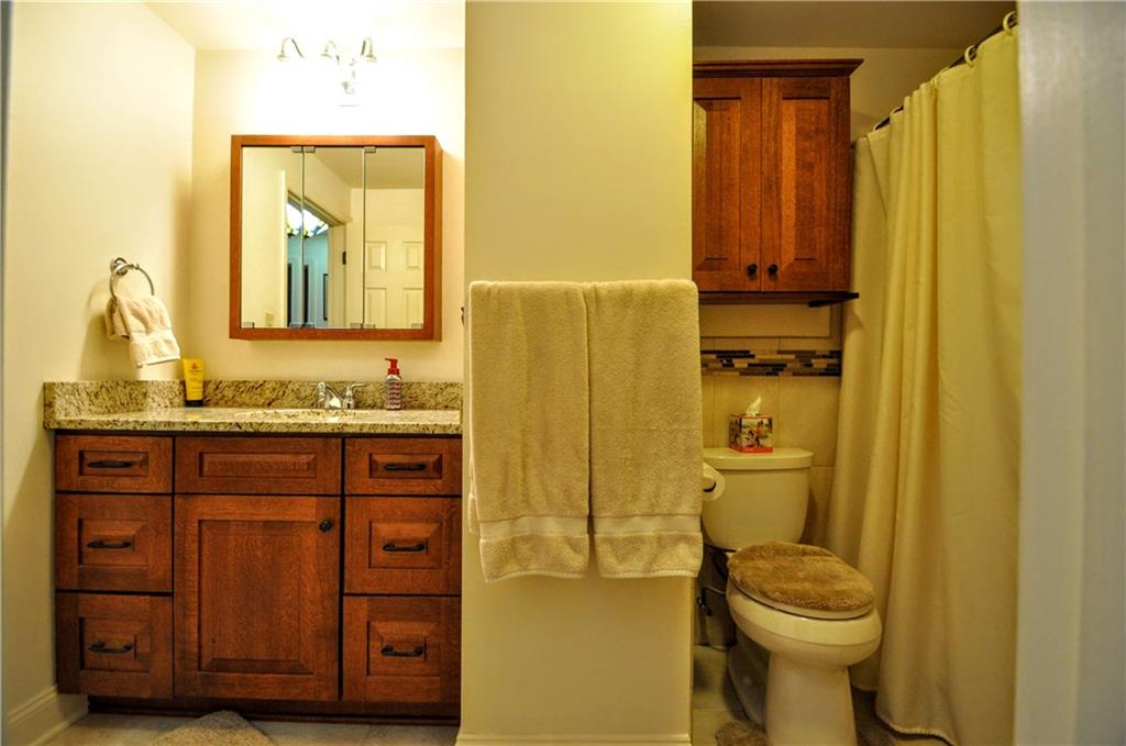 796 Valley View Road Eighty Four, PA 15330 - Photo 15 of 25