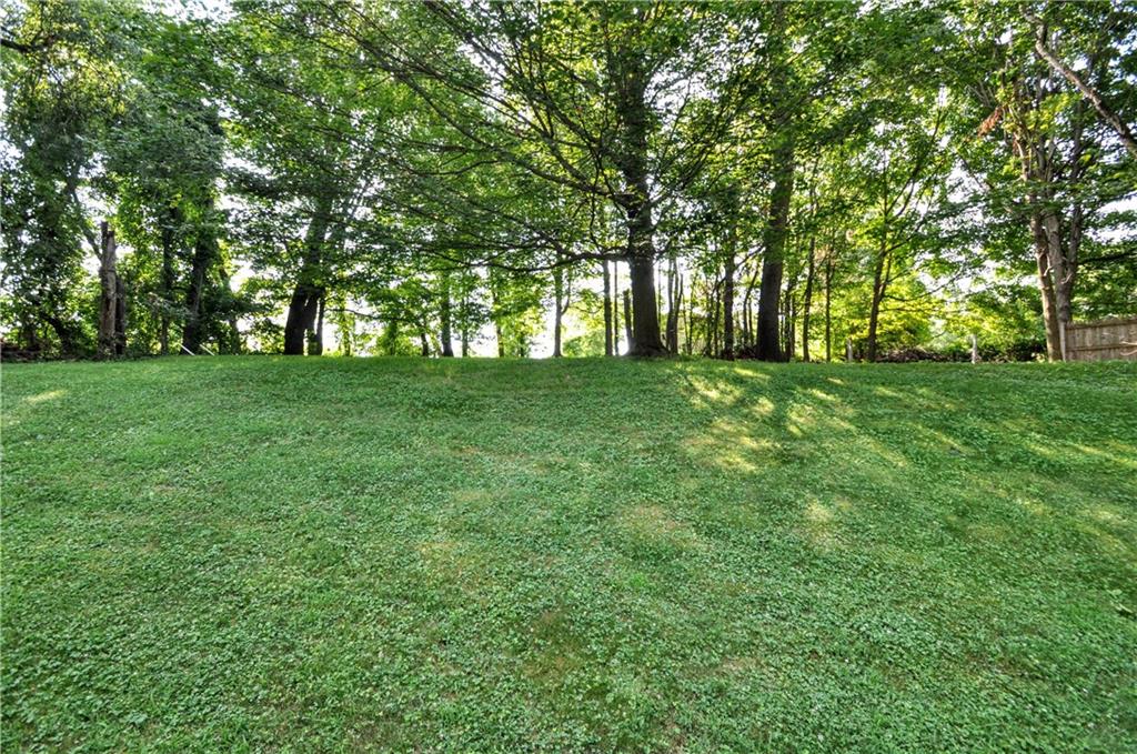 796 Valley View Road Eighty Four, PA 15330 - Photo 21 of 25