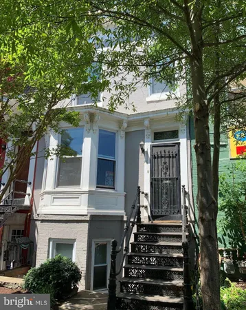 $5,100 | 1616 8th Street Northwest, Washington, DC 20001