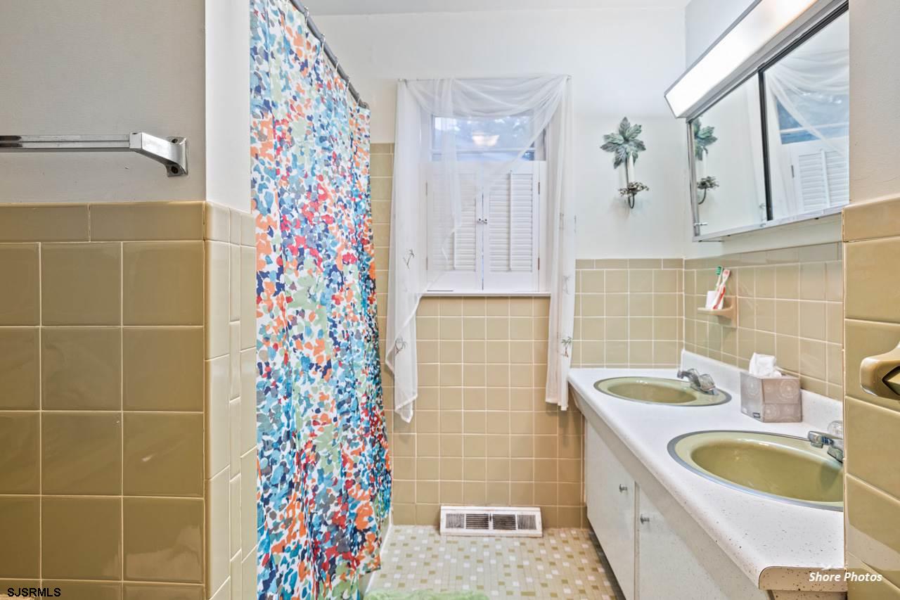 54 Gulph Mill Road Somers Point, NJ 08244 - Photo 16 of 20