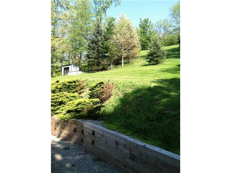 58 Wherry Road Washington, PA 15301 - Photo 15 of 24 Yard/Garden.