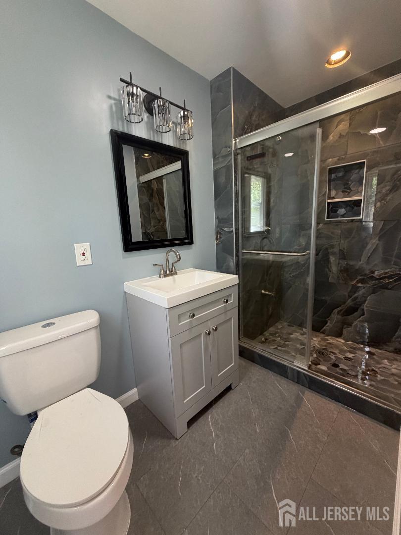 434 Plainfield Road Edison, NJ 08820 - Photo 21 of 33