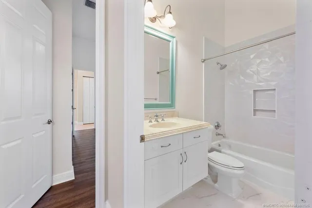 $5,500 | 511 Southwest Squire Johns Lane, Palm City, FL 34990