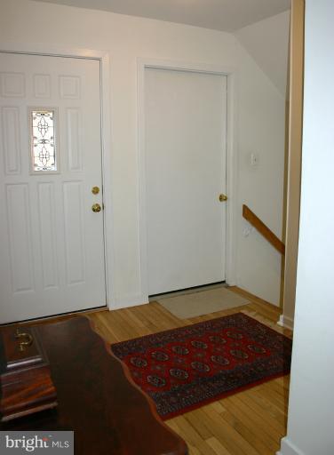 2231 Cedar Cove Court Reston, VA 20191 - Photo 16 of 30 Interior (General)