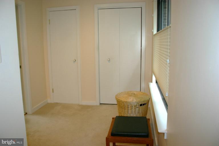 2231 Cedar Cove Court Reston, VA 20191 - Photo 8 of 30 Bedroom (Master)