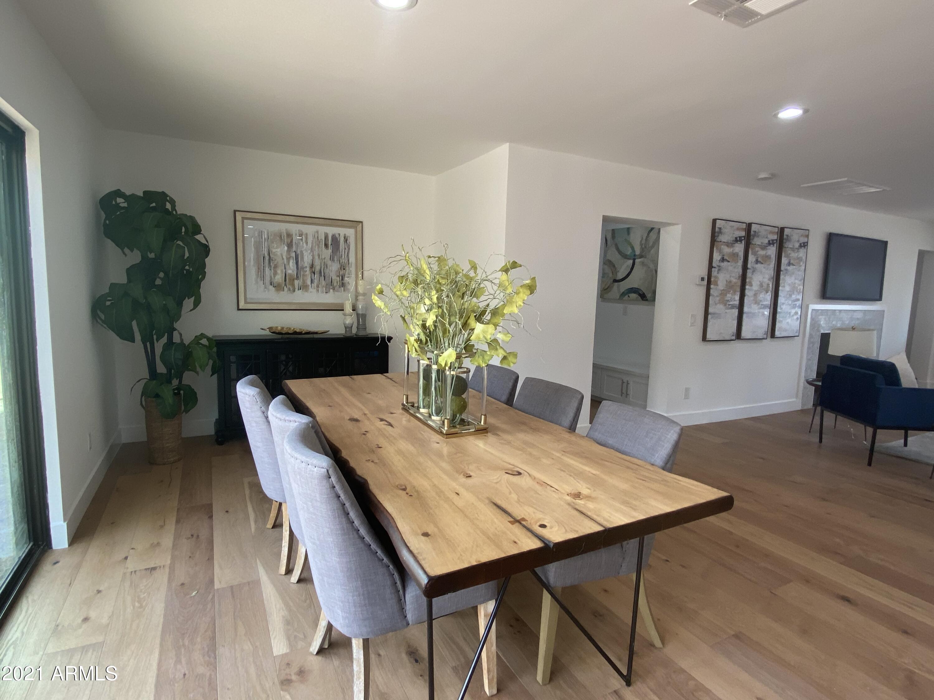 2442 East Osborn Road Phoenix, AZ 85016 - Photo 12 of 39 IMG-6535