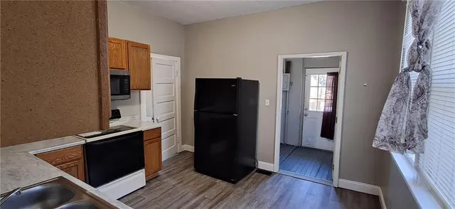 $1,550 | 3221 Mitchell Avenue, St. Joseph, MO 64507