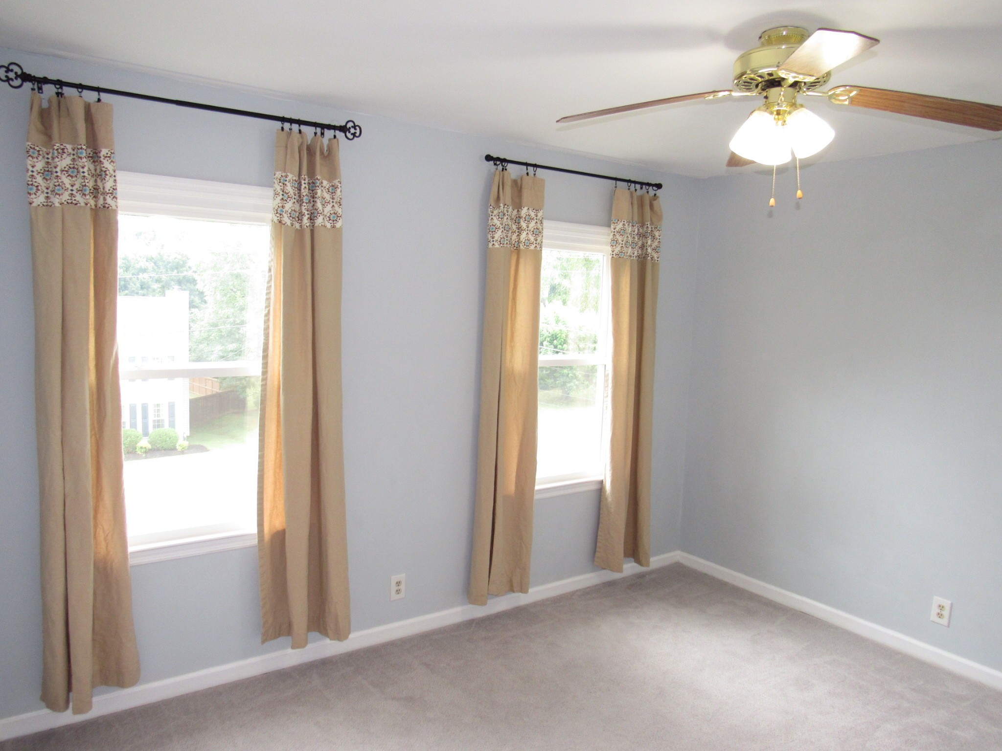 2027 Hidden Cove Road Mount Juliet, TN 37122 - Photo 22 of 25 a view of an empty room with a window